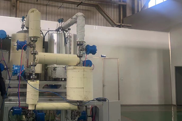 冷熱交換設備保冷保熱施工.jpg 冷熱交換設備保冷保熱施工.jpg